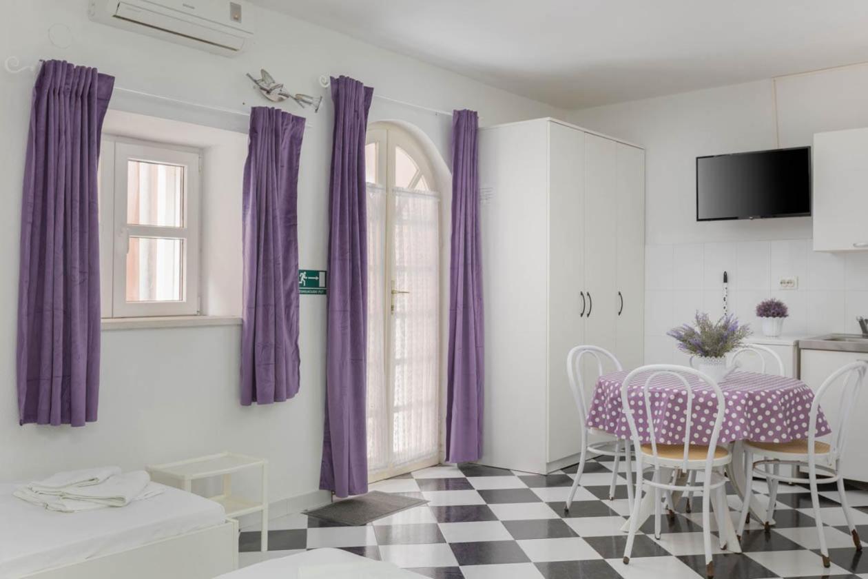 Apartmani Marija Podgora Exterior foto