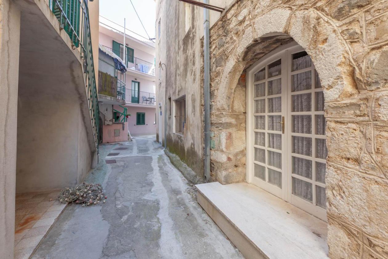 Apartmani Marija Podgora Exterior foto
