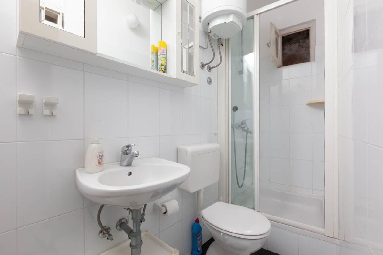 Apartmani Marija Podgora Exterior foto